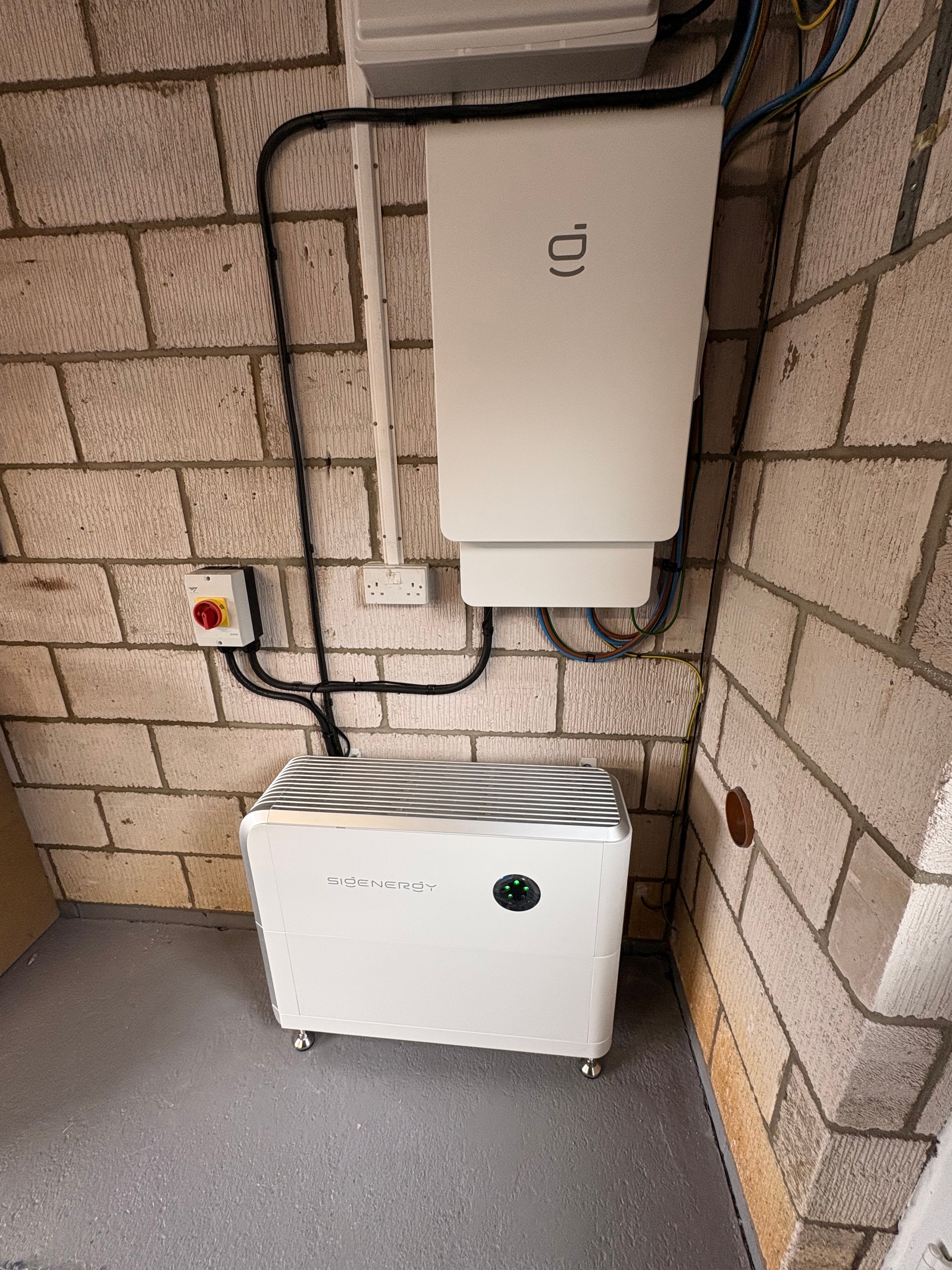 Sigenergy battery storage unit installed on wall